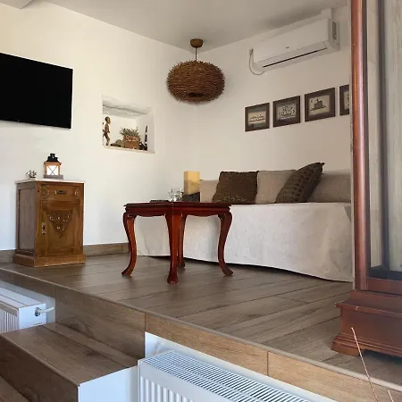 Holiday home Moeses House Asfendiou