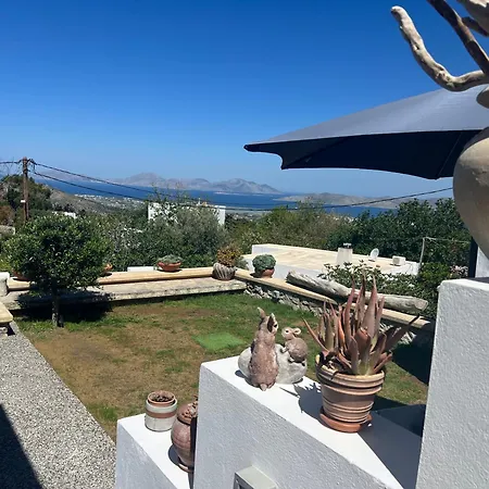 Moeses House Holiday home Asfendiou