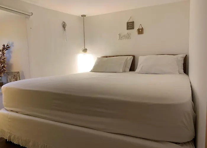 Moeses House Asfendiou