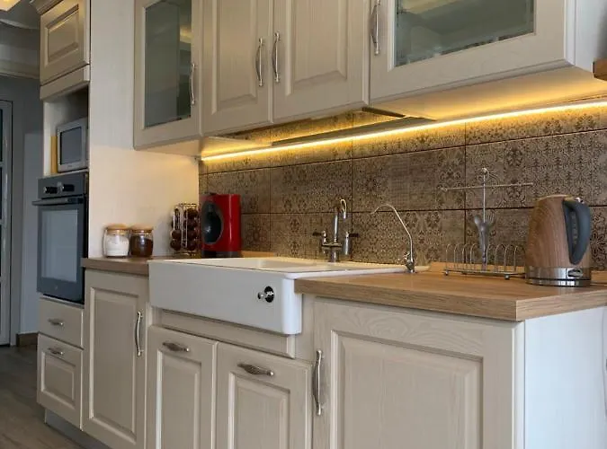 Moeses House Tatil Evi *