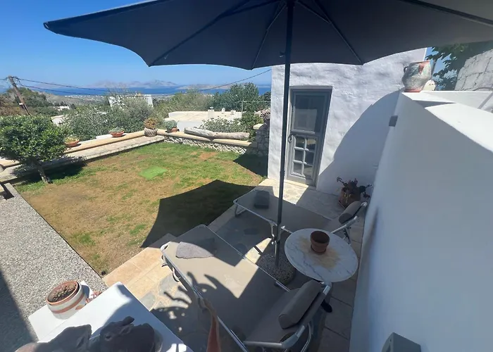 Moeses House * Asfendiou