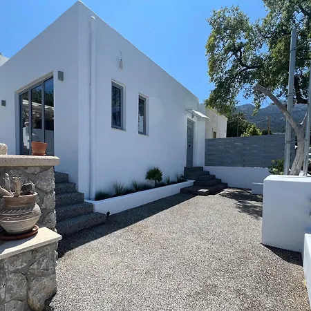 Ferienhaus Moeses House *